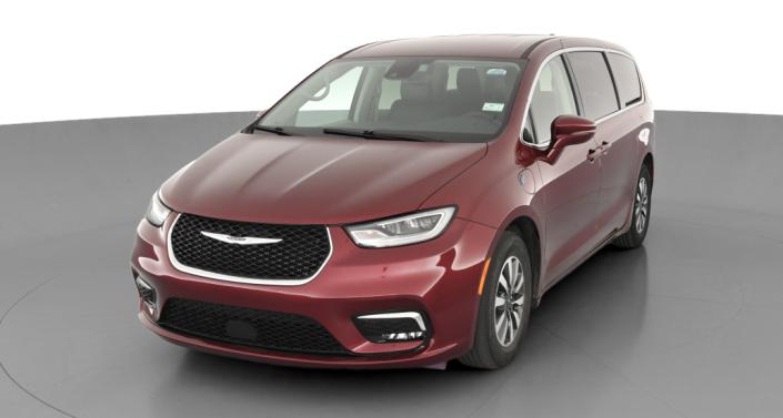 Thumbnail: 2022 Chrysler Pacifica - 1