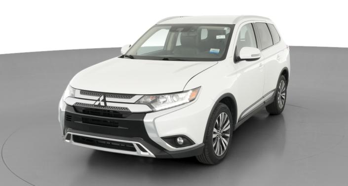 Thumbnail: 2020 Mitsubishi Outlander - 1