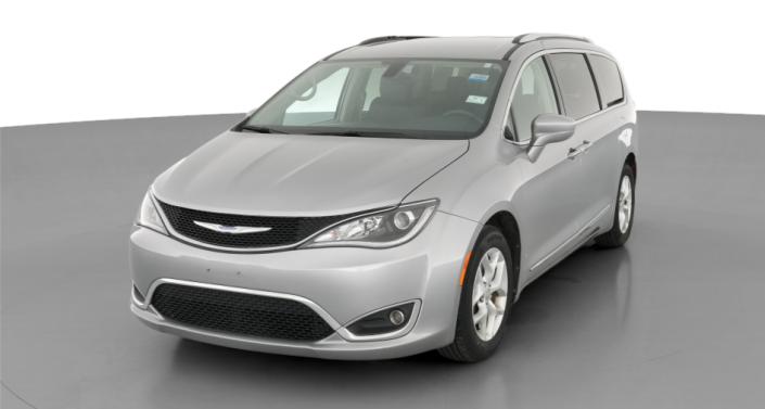 Thumbnail: 2018 Chrysler Pacifica - 1