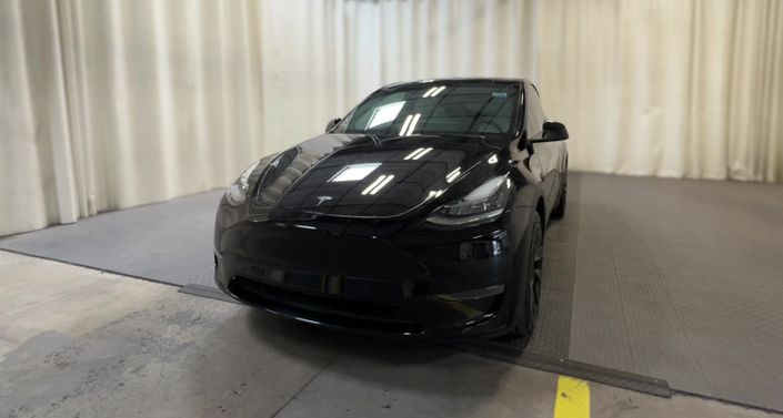 Thumbnail: 2023 Tesla Model Y - 1