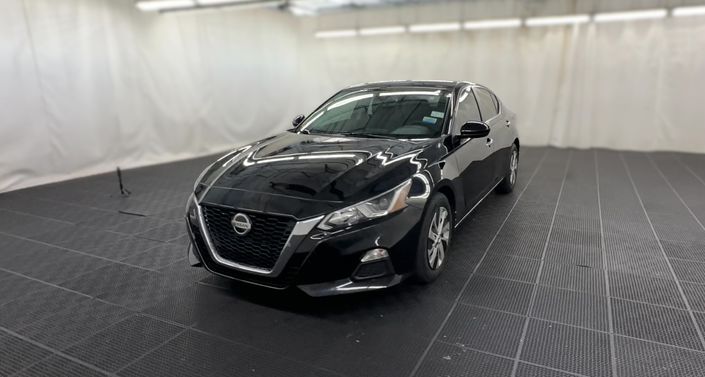 Thumbnail: 2021 Nissan Altima - 1