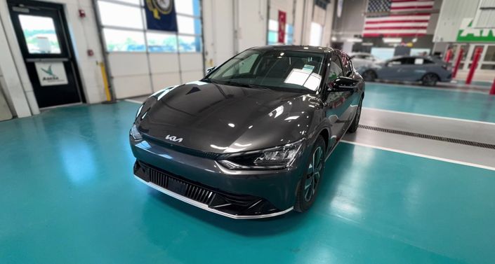 Thumbnail: 2023 Kia EV6 - 1