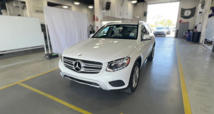 Thumbnail: 2017 Mercedes-Benz GLC - 1