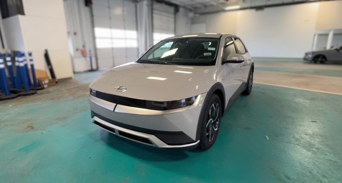 Thumbnail: 2022 Hyundai Ioniq 5 - 1