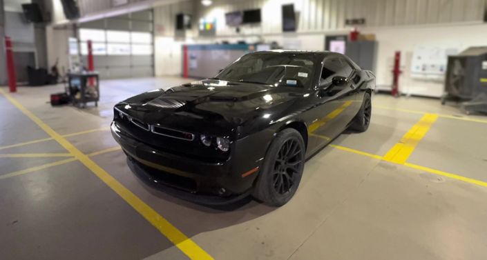 Thumbnail: 2017 Dodge Challenger - 1