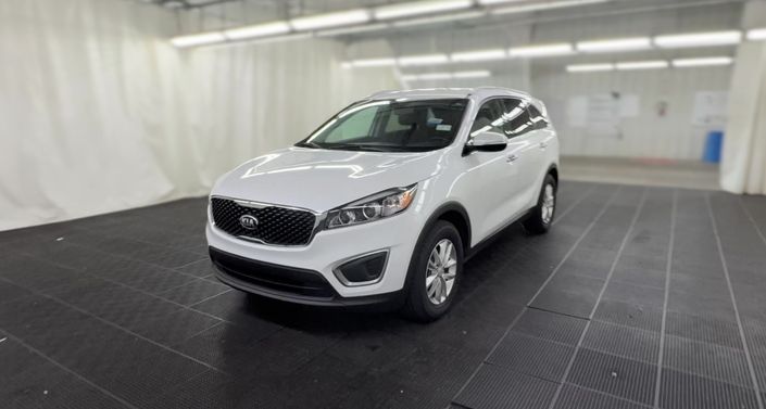 Thumbnail: 2016 Kia Sorento - 1