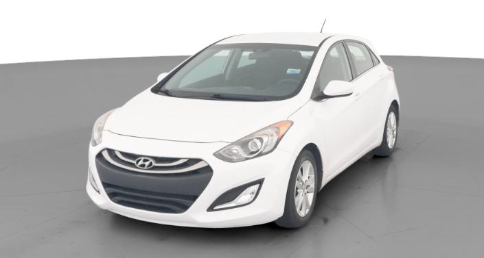 Thumbnail: 2015 Hyundai Elantra - 1