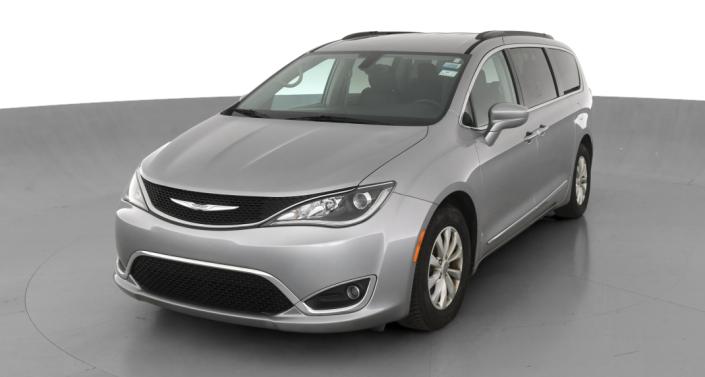 Thumbnail: 2017 Chrysler Pacifica - 1