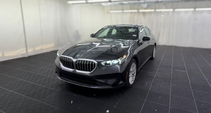 Thumbnail: 2025 BMW 5 Series - 1