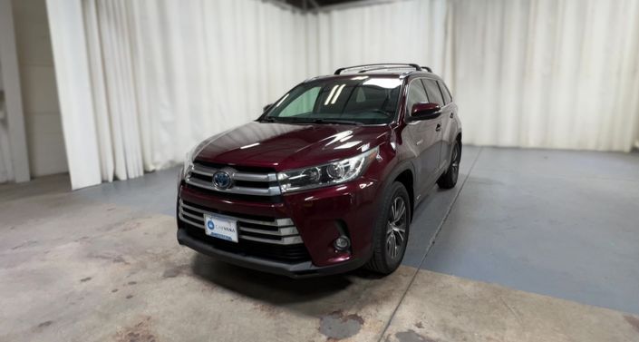 Thumbnail: 2019 Toyota Highlander - 1