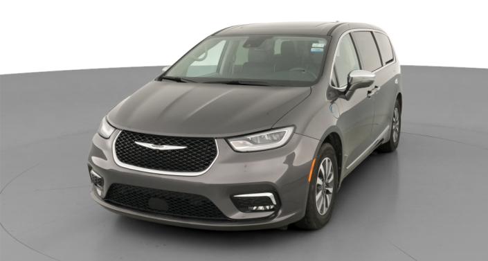 Thumbnail: 2022 Chrysler Pacifica - 1