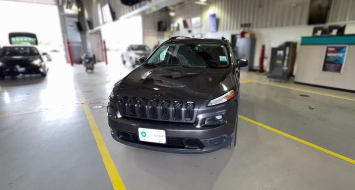 Thumbnail: 2017 Jeep Cherokee - 1