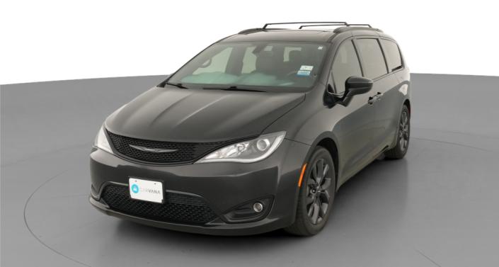 Thumbnail: 2018 Chrysler Pacifica - 1