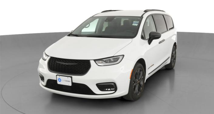 Thumbnail: 2023 Chrysler Pacifica - 1