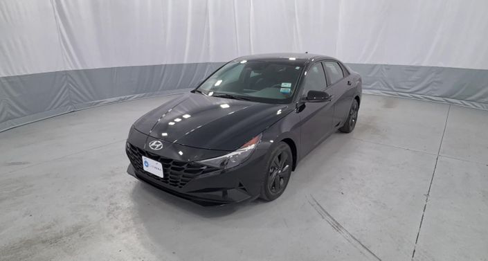 Thumbnail: 2022 Hyundai Elantra - 1