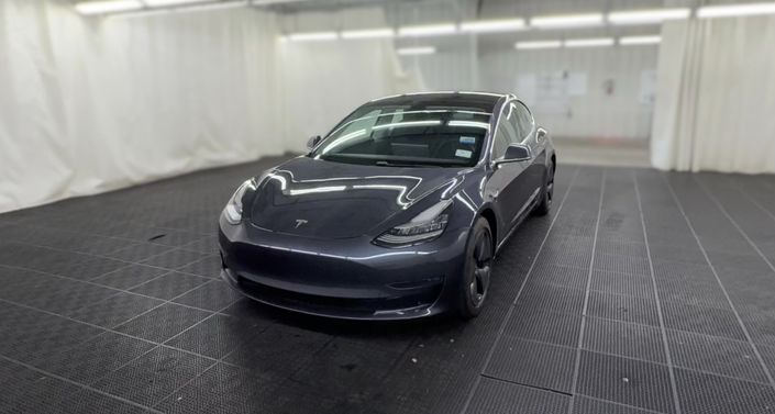 Thumbnail: 2020 Tesla Model 3 - 1