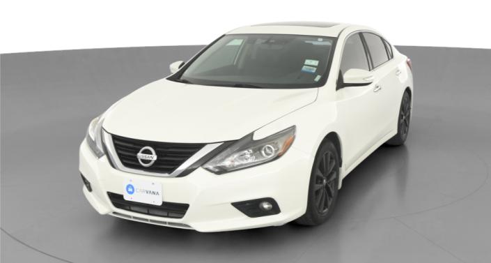 Thumbnail: 2017 Nissan Altima - 1