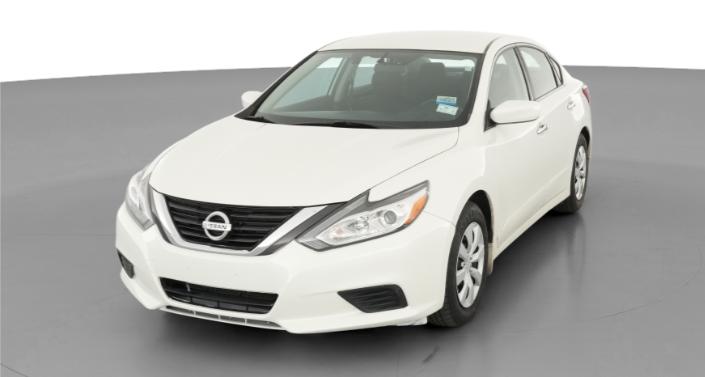 Thumbnail: 2016 Nissan Altima - 1