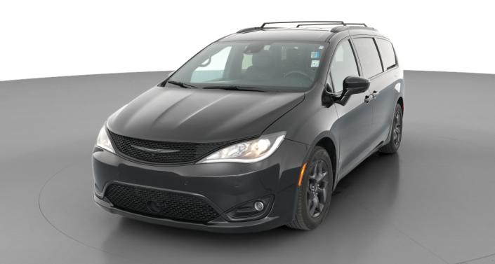 Thumbnail: 2019 Chrysler Pacifica - 1