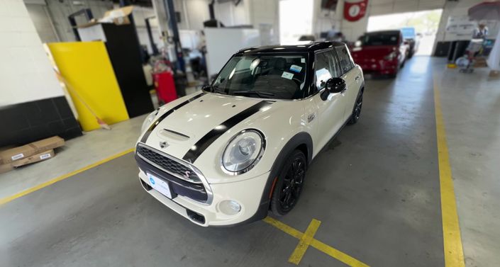 Thumbnail: 2015 MINI Cooper Hardtop - 1