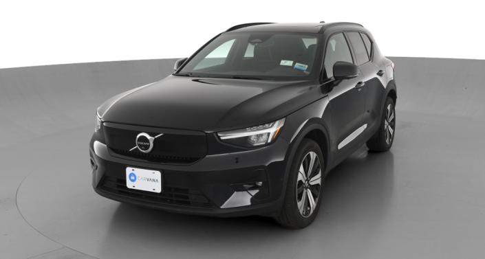 Thumbnail: 2023 Volvo XC40 - 1
