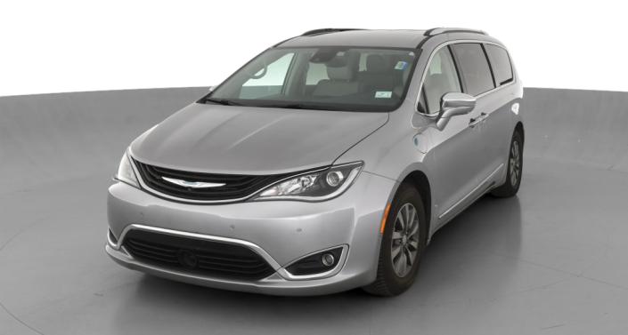 Thumbnail: 2019 Chrysler Pacifica - 1