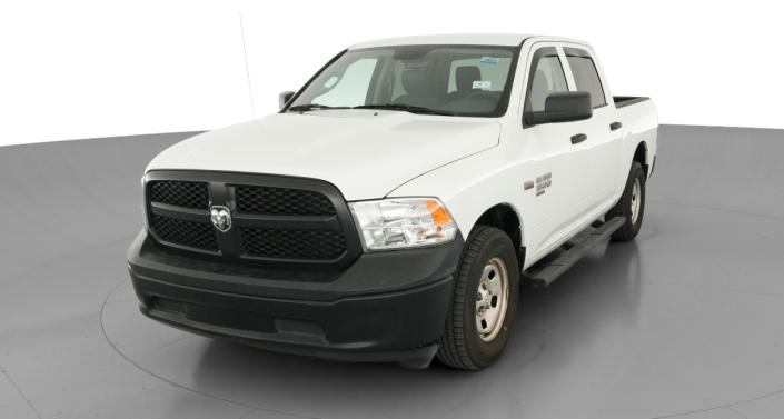 Thumbnail: 2020 RAM 1500 Classic - 1