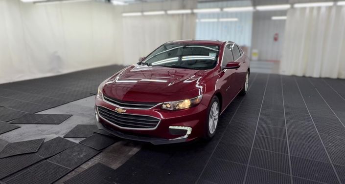 Thumbnail: 2017 Chevrolet Malibu - 1