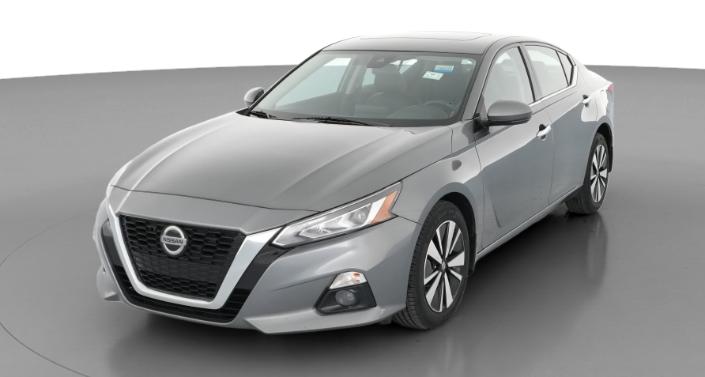 Thumbnail: 2022 Nissan Altima - 1
