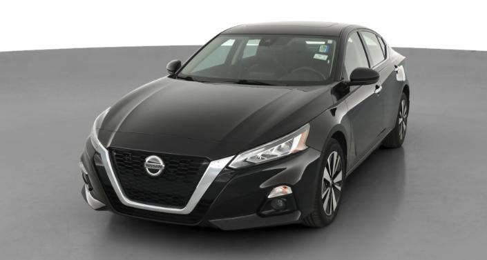Thumbnail: 2022 Nissan Altima - 1