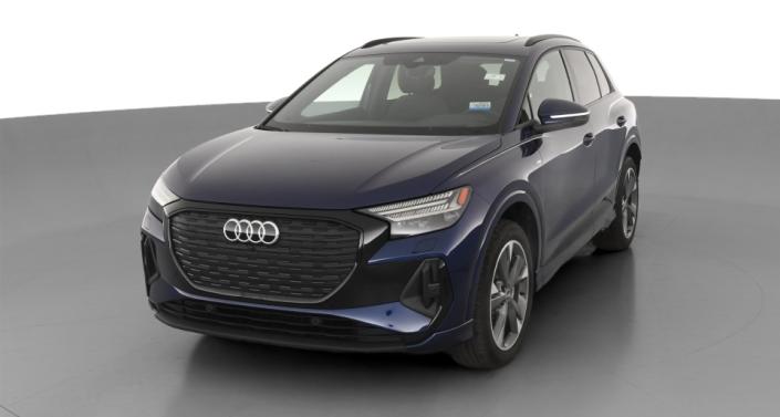 Thumbnail: 2023 Audi Q4 e-tron - 1