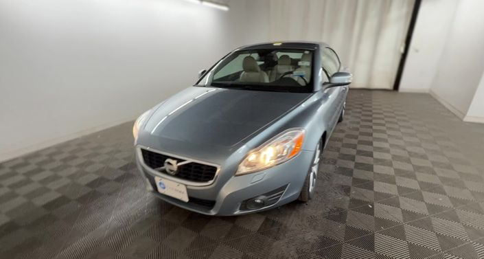 Thumbnail: 2011 Volvo C70 - 1