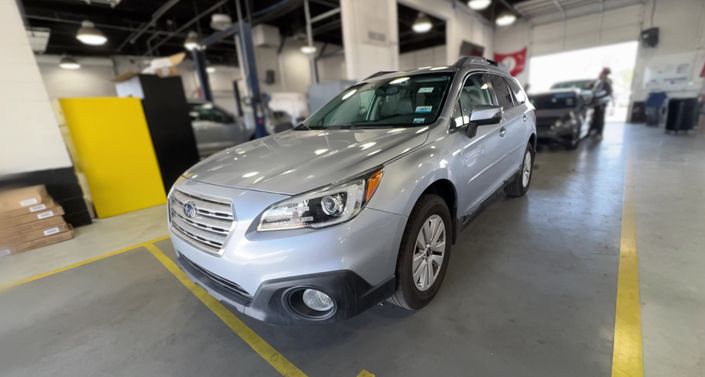 Thumbnail: 2016 Subaru Outback - 1
