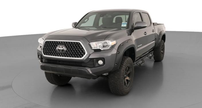 Thumbnail: 2018 Toyota Tacoma - 1