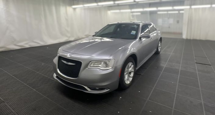 Thumbnail: 2015 Chrysler 300 - 1