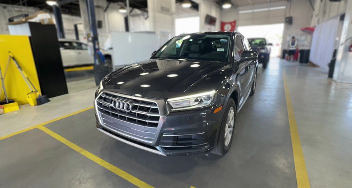 Thumbnail: 2019 Audi Q5 - 1