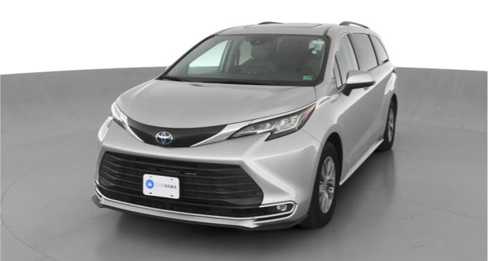 Thumbnail: 2021 Toyota Sienna - 1