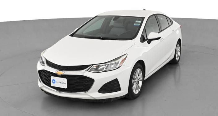 Thumbnail: 2019 Chevrolet Cruze - 1
