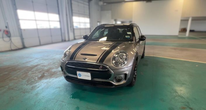 Thumbnail: 2017 MINI Cooper Clubman - 1