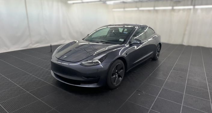 Thumbnail: 2023 Tesla Model 3 - 1