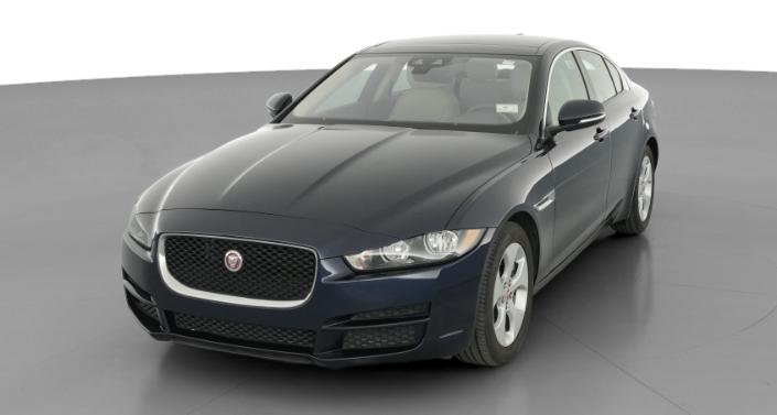 Thumbnail: 2017 Jaguar XE - 1