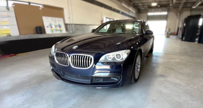 Thumbnail: 2013 BMW 7 Series - 1