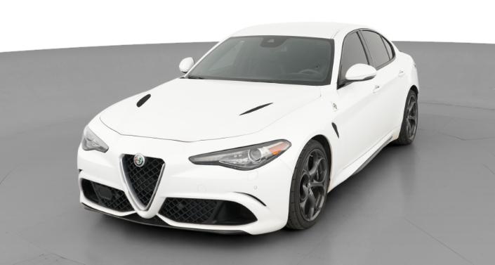 Thumbnail: 2017 Alfa Romeo Giulia - 1