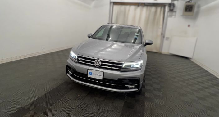 Thumbnail: 2021 Volkswagen Tiguan - 1