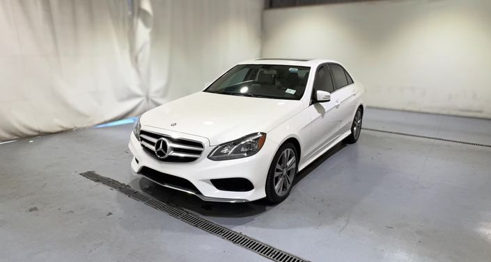 Thumbnail: 2015 Mercedes-Benz E-Class - 1