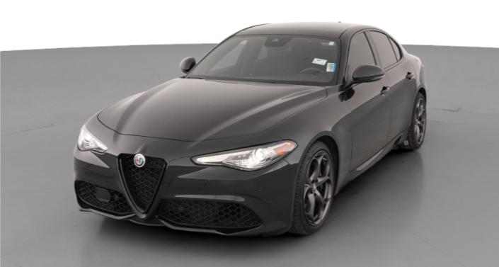 Thumbnail: 2021 Alfa Romeo Giulia - 1