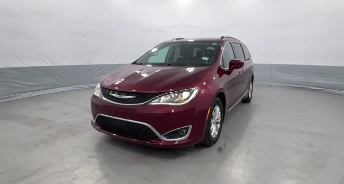 Thumbnail: 2017 Chrysler Pacifica - 1