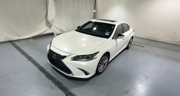 Thumbnail: 2022 Lexus ES - 1