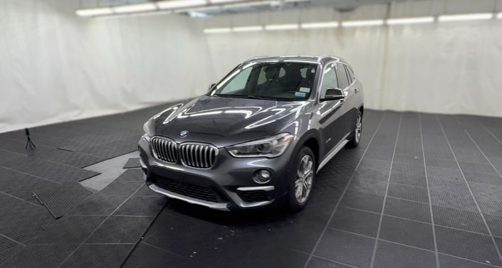 Thumbnail: 2017 BMW X1 - 1