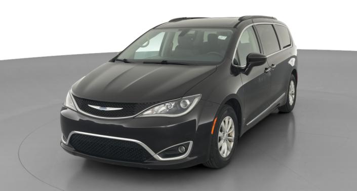 Thumbnail: 2017 Chrysler Pacifica - 1